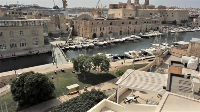 Nelli'S B&B Cospicua Экстерьер фото